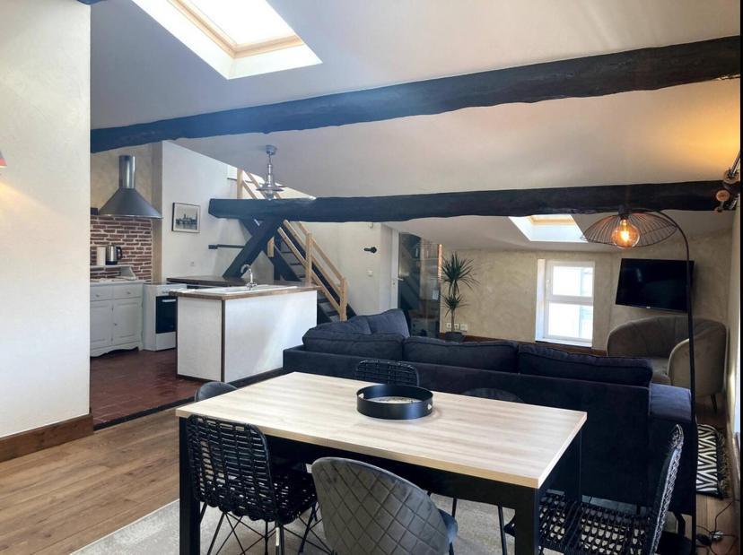 Market Square, Rooftop, 2 Chambres, All Inclusive Roanne Eksteriør billede