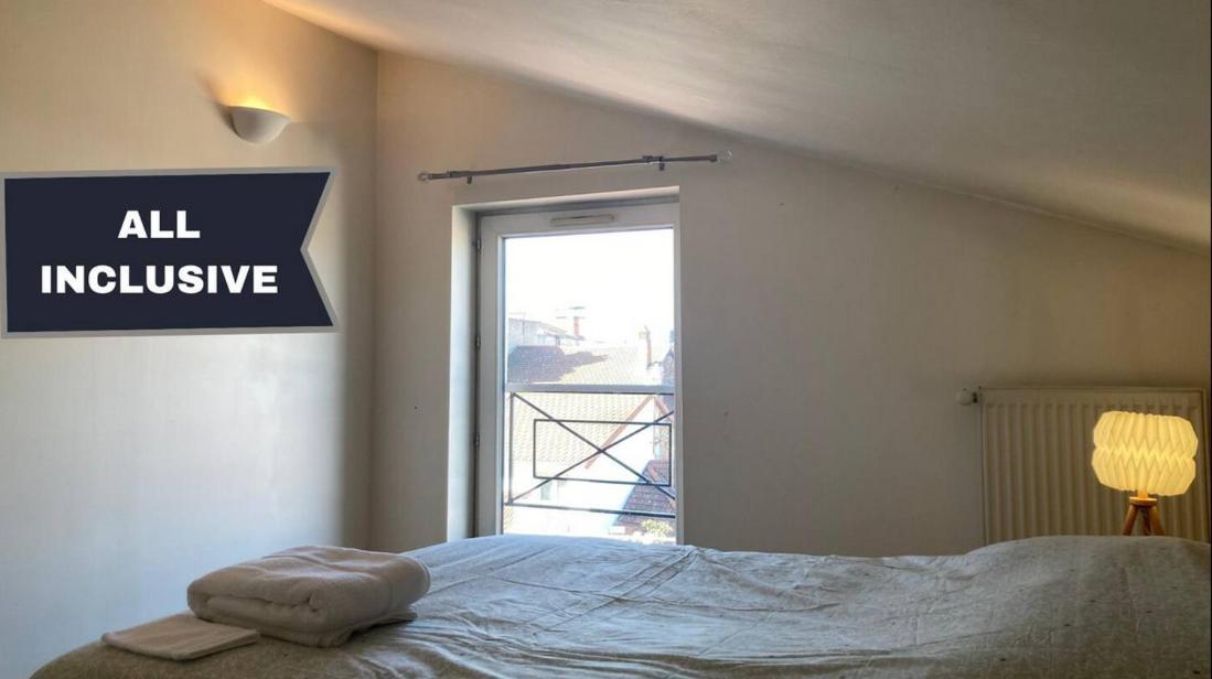 Market Square, Rooftop, 2 Chambres, All Inclusive Roanne Eksteriør billede